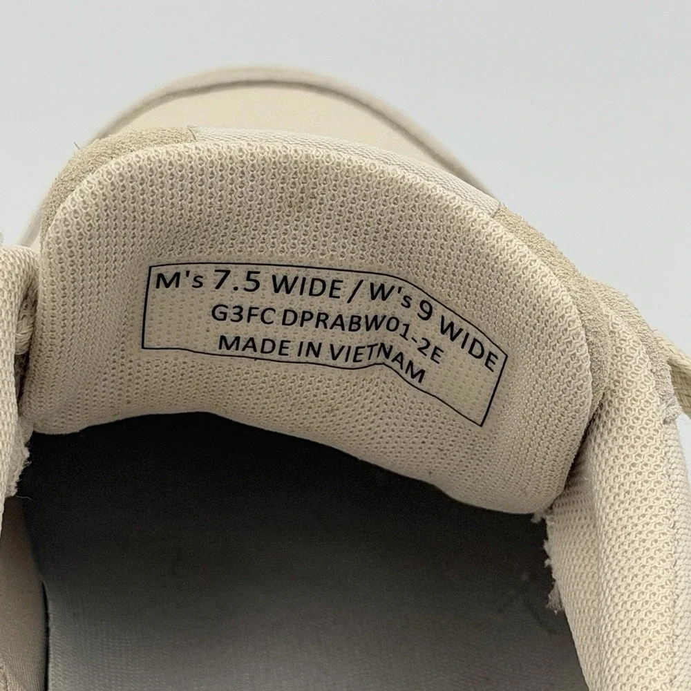 Kizik Prague Walking Shoes Sneakers Womens Sz 9 W Wide Beige Comfort Hands Free